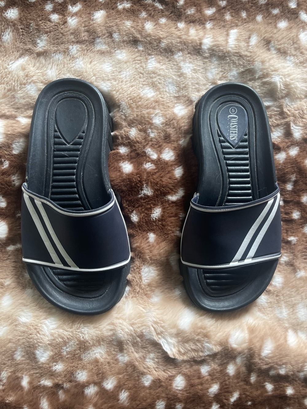 Vintage sporty slides